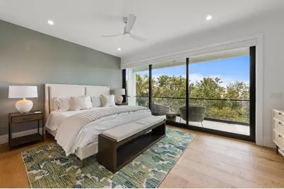 7003 Holmes Boulevard, Holmes Beach, FL 34217 - Photo 29