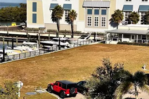 310 Compass Point Dr, Bradenton, FL 34209 - Photo 75