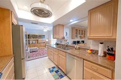 7402 9th Avenue W #7402, Bradenton, FL 34209 - Photo 9