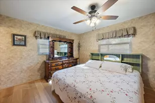 1893 Rita St, Sarasota, FL 34231 - Photo 45