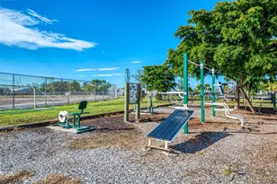 6500 Flotilla Dr, Holmes Beach, FL 34217 - Photo 21