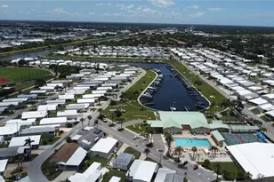 817 S Green Cir, Venice, FL 34285 - Photo 19