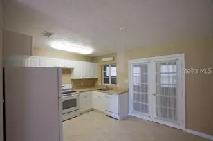 1957 Magnolia St, Sarasota, FL 34239 - Photo 5