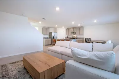 5456 Logan Cave Avenue, Wimauma, FL 33598 - Photo 17