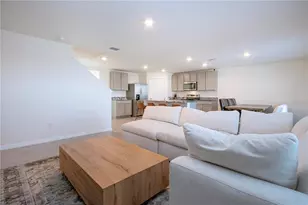 5456 Logan Cave Ave, Wimauma, FL 33598 - Photo 17