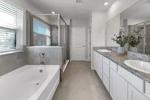 16454 Woodside Gln, Parrish, FL 34219 - Photo 35