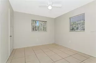 5615 24th St W, Bradenton, FL 34207 - Photo 15