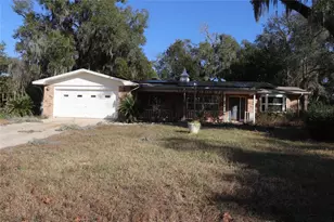 401 S Pine Ave, Inverness, FL 34452 - Photo 1