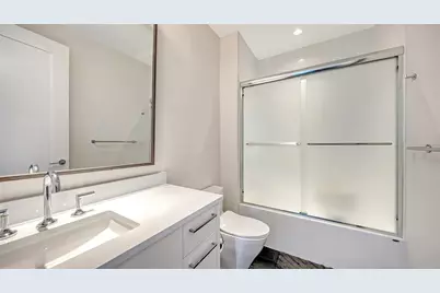 111 S Pineapple Avenue #601, Sarasota, FL 34236 - Photo 17