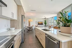 111 S Pineapple Ave, Sarasota, FL 34236 - Photo 11