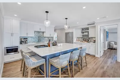 6140 Midnight Pass Road #401, Sarasota, FL 34242 - Photo 15