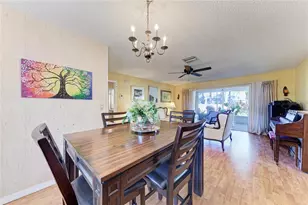 1841 Springwood Dr, Sarasota, FL 34232 - Photo 21