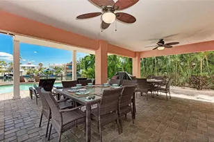 203 N Harbor Dr, Holmes Beach, FL 34217 - Photo 5