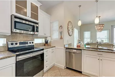 203 N Harbor Drive, Holmes Beach, FL 34217 - Photo 17