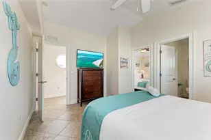 203 N Harbor Dr, Holmes Beach, FL 34217 - Photo 43