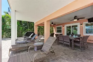 203 N Harbor Dr, Holmes Beach, FL 34217 - Photo 57