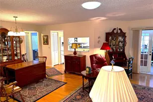 229 Laurel Hollow Dr, Nokomis, FL 34275 - Photo 9