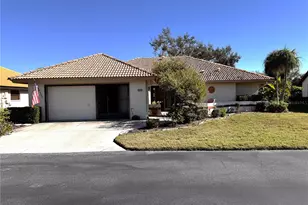 229 Laurel Hollow Dr, Nokomis, FL 34275 - Photo 1