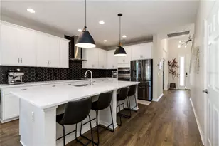 3635 Quiet Dr, Sarasota, FL 34240 - Photo 9