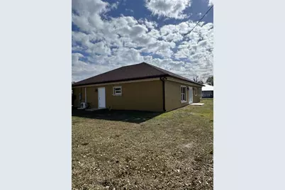 2809 SE 27th Avenue, Okeechobee, FL 34974 - Photo 9