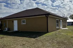 2809 SE 27th Ave, Okeechobee, FL 34974 - Photo 9