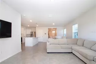 3513 Hilltop Cir, Bradenton, FL 34211 - Photo 15