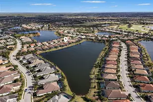 7032 Highgate Ln, Bradenton, FL 34202 - Photo 7