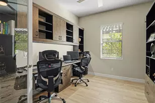 7032 Highgate Ln, Bradenton, FL 34202 - Photo 13