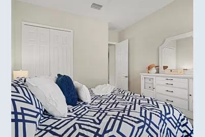 7032 Highgate Lane, Bradenton, FL 34202 - Photo 17