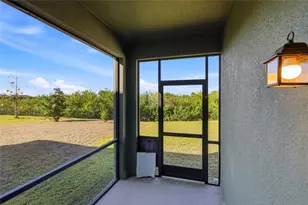 768 Sunlit Coral St, Ruskin, FL 33570 - Photo 27