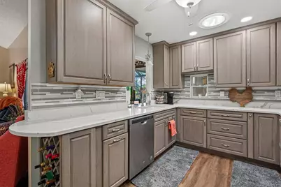 2506 Songbird Lane #46, Bradenton, FL 34209 - Photo 11