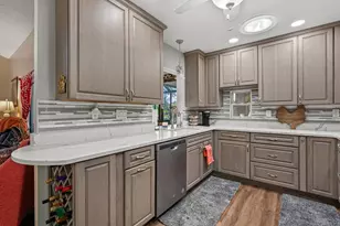 2506 Songbird Ln, Bradenton, FL 34209 - Photo 11