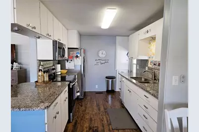 3320 Oakwood Boulevard S, Sarasota, FL 34237 - Photo 19