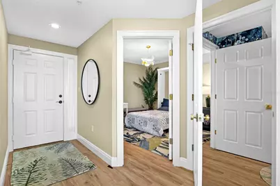 5420 Eagles Point Circle #304, Sarasota, FL 34231 - Photo 11
