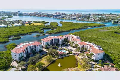 5420 Eagles Point Circle #304, Sarasota, FL 34231 - Photo 3