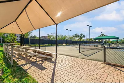 5420 Eagles Point Circle #304, Sarasota, FL 34231 - Photo 51