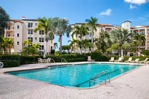 5420 Eagles Point Cir, Sarasota, FL 34231 - Photo 45