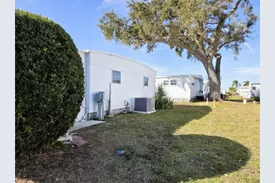 3421 Overcup Oak Terrace, Sarasota, FL 34237 - Photo 5