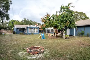 2107 6th St W, Palmetto, FL 34221 - Photo 19