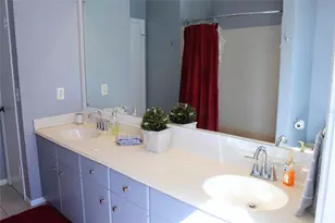 2534 Waneta Dr, Sarasota, FL 34231 - Photo 15