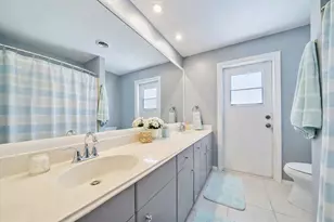 2534 Waneta Dr, Sarasota, FL 34231 - Photo 15