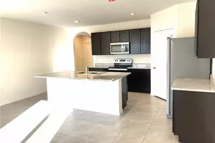 17210 Reserva Dr, Bradenton, FL 34211 - Photo 5