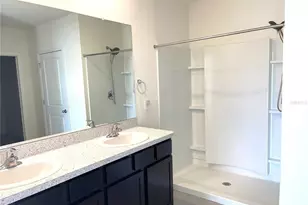 17210 Reserva Dr, Bradenton, FL 34211 - Photo 11