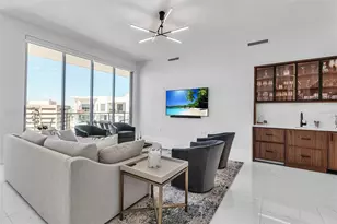 111 S Pineapple Ave, Sarasota, FL 34236 - Photo 5