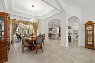 12810 Daisy Pl, Bradenton, FL 34212 - Photo 9