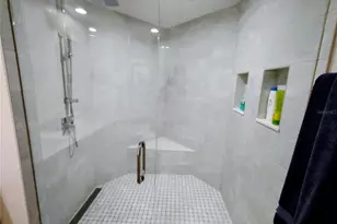 200 4th Ave S, Saint Petersburg, FL 33701 - Photo 5