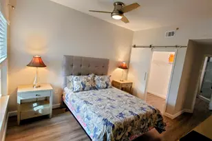 200 4th Ave S, Saint Petersburg, FL 33701 - Photo 7