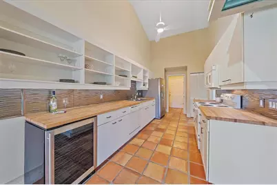 3191 Lake Park Lane #2, Sarasota, FL 34231 - Photo 13