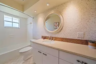 3191 Lake Park Ln, Sarasota, FL 34231 - Photo 37