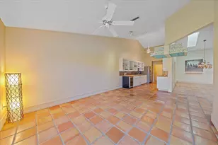 3191 Lake Park Ln, Sarasota, FL 34231 - Photo 21